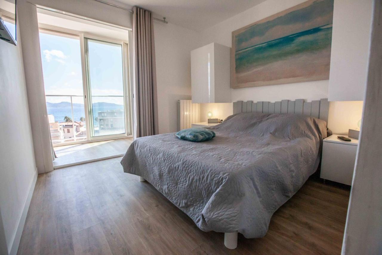 Tres Beau T2 Climatise Refait A Neuf, Vue Mer Panoramique Exceptionnelle A 120M A Pied De La Plage 라시오타 외부 사진